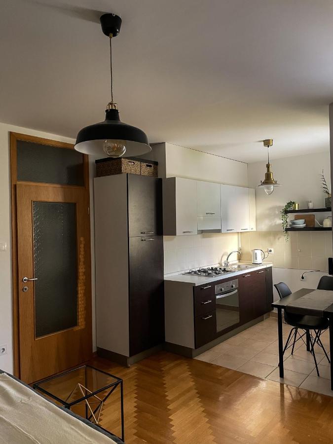 Apartman Welcome To Tresnjevka Zagreb Exterior foto